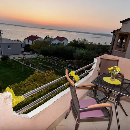 Bonaca Apartamento Rtina