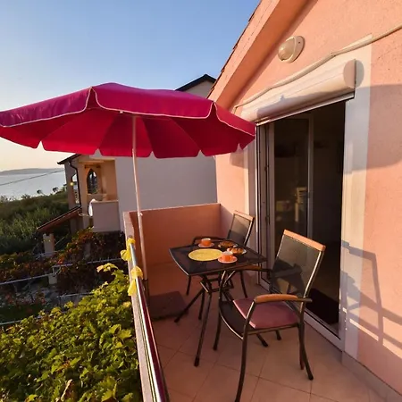 Bonaca דירה רטינה