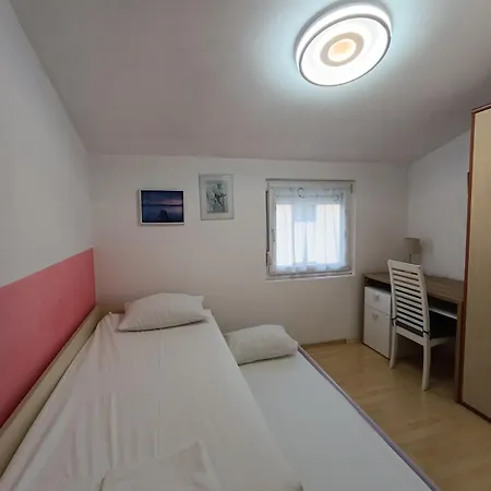 Bonaca Apartment *