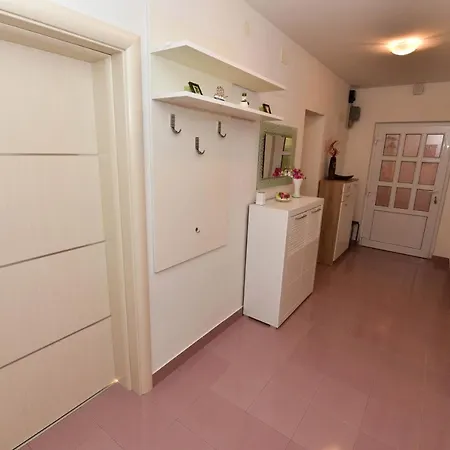 Apartment Bonaca